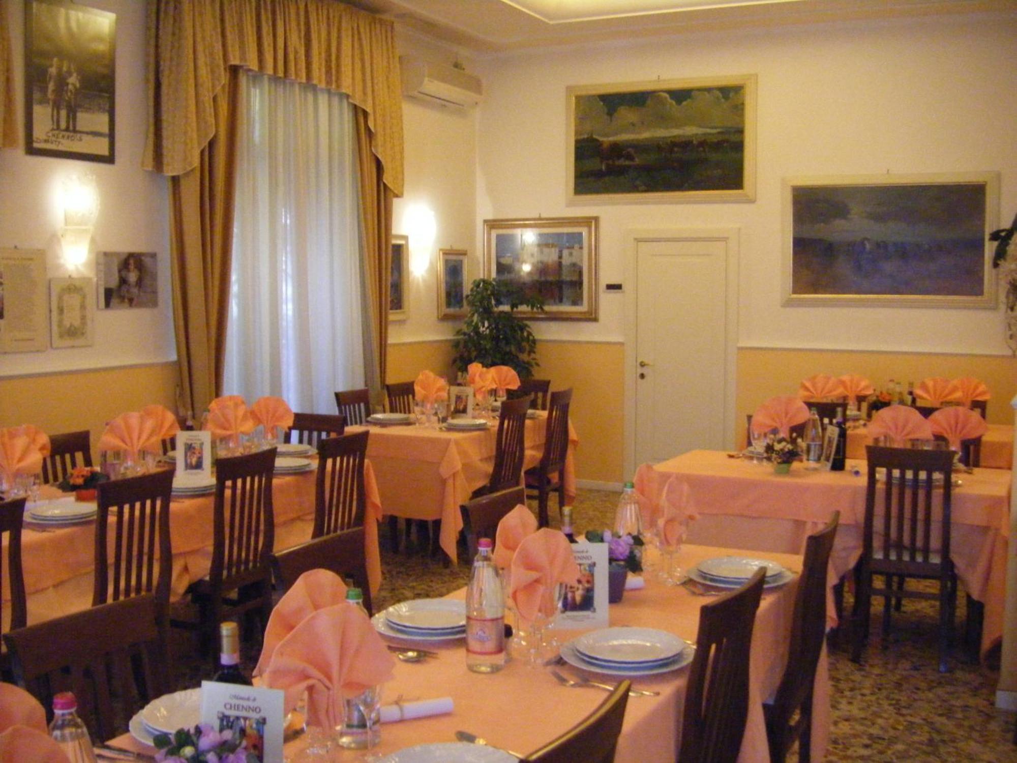 Hotel Chenno Subbiano Buitenkant foto